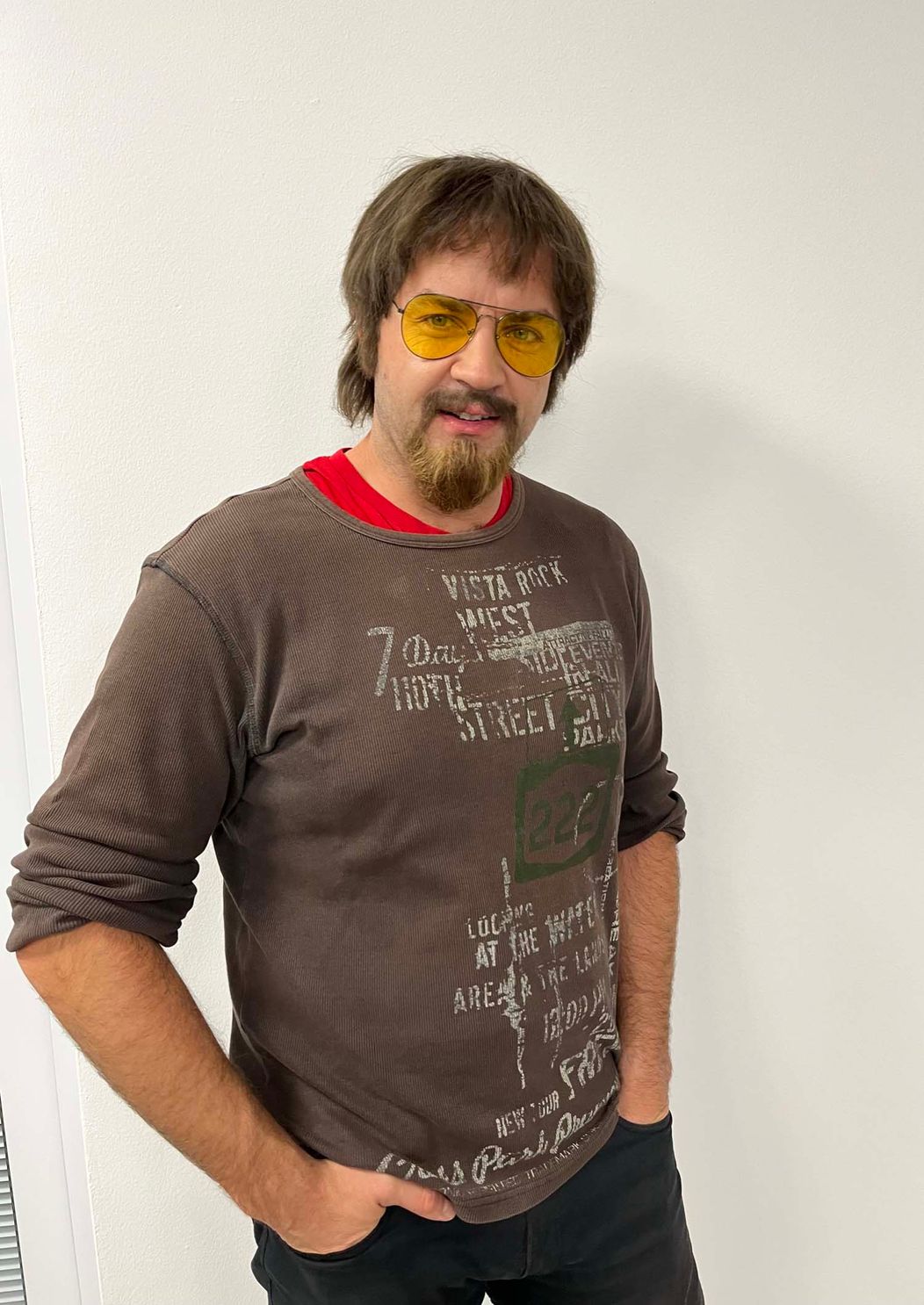 Peter Gažík ako Utajený šéf v Teleráne