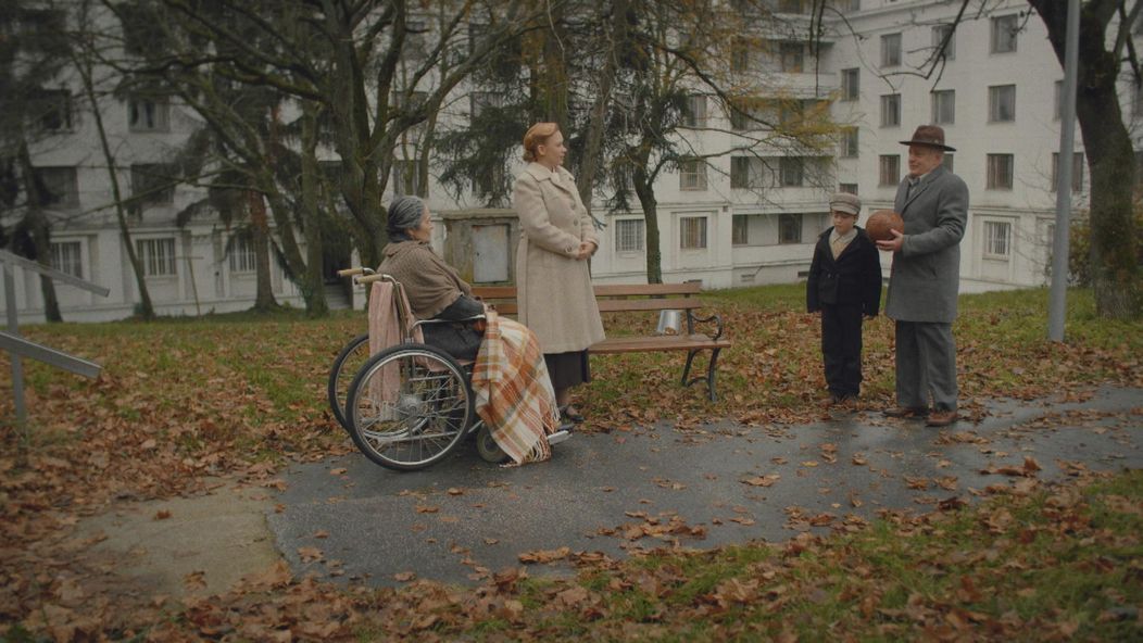 Lucia si spomenie na popravu Jurka a Romana.