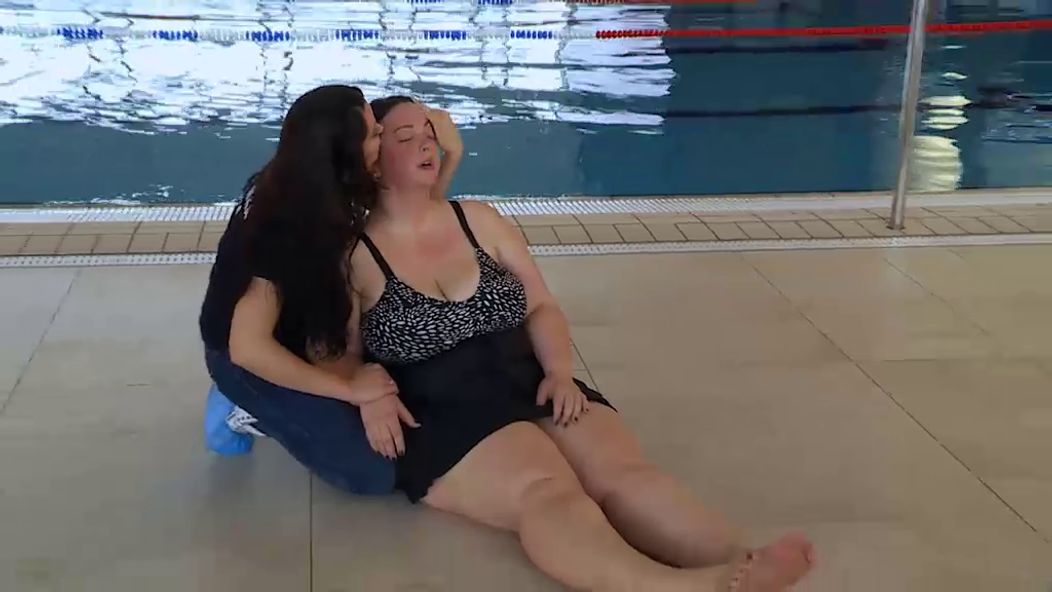 Zuzana skolabovala priamo v bazéne