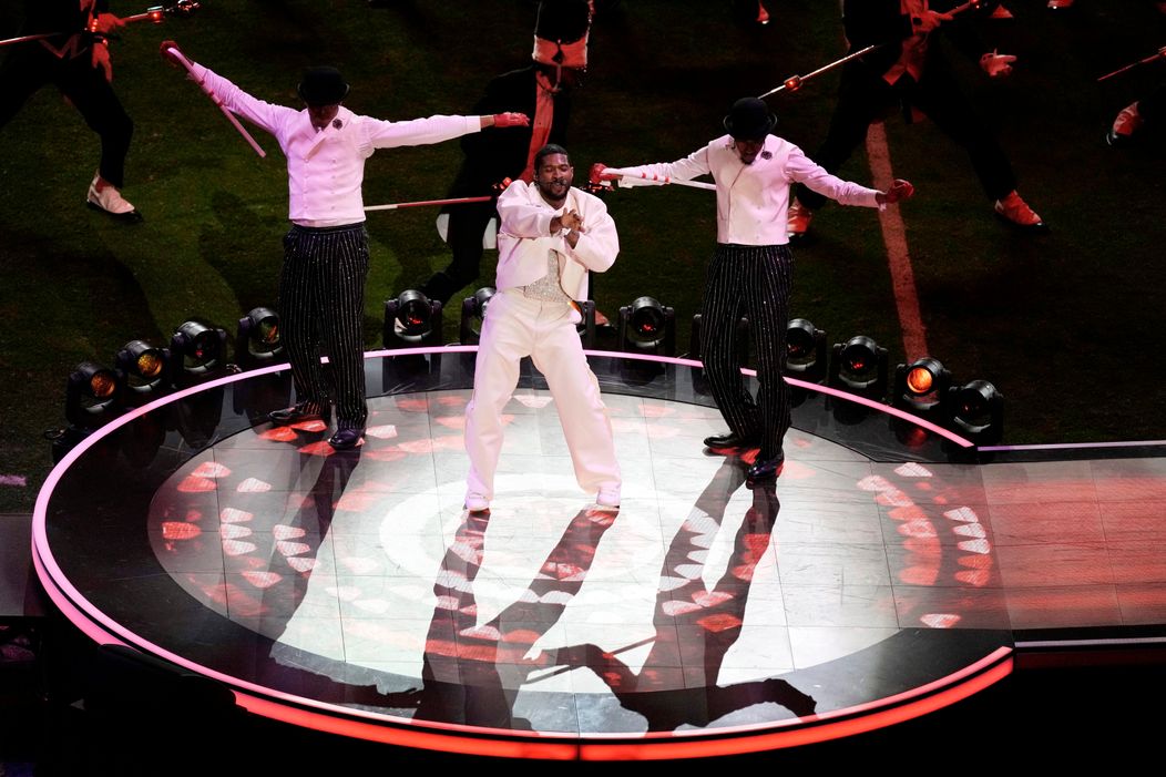 Usher ovládol Halftime Show