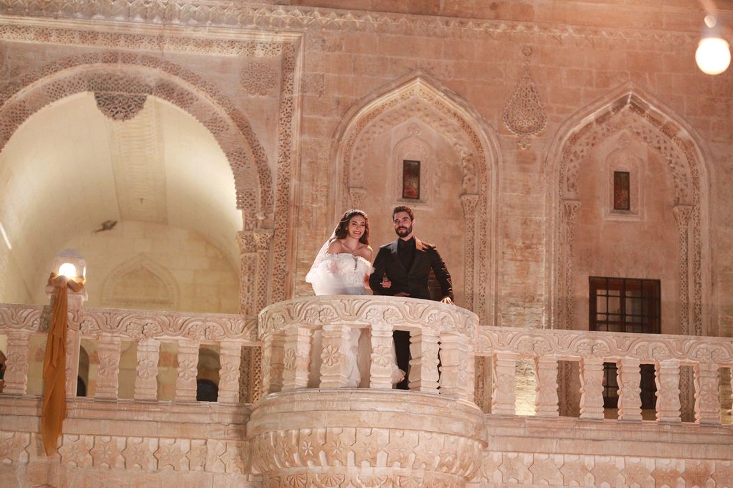 Spútaný motýľ - svadba Mirana a Reyyan