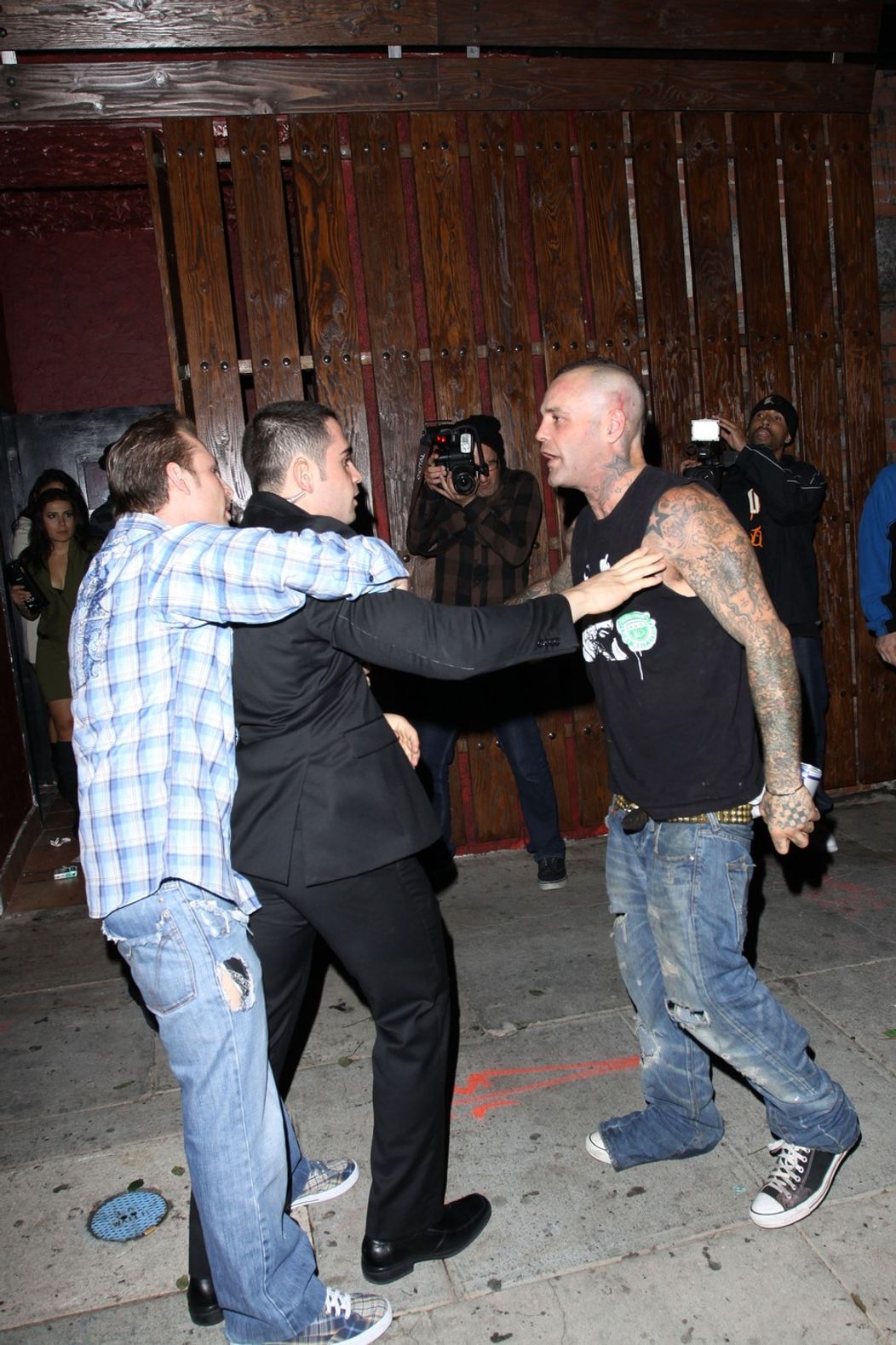 Vo veku 49 rokov zomrel Shifty Shellshock z Crazy Town