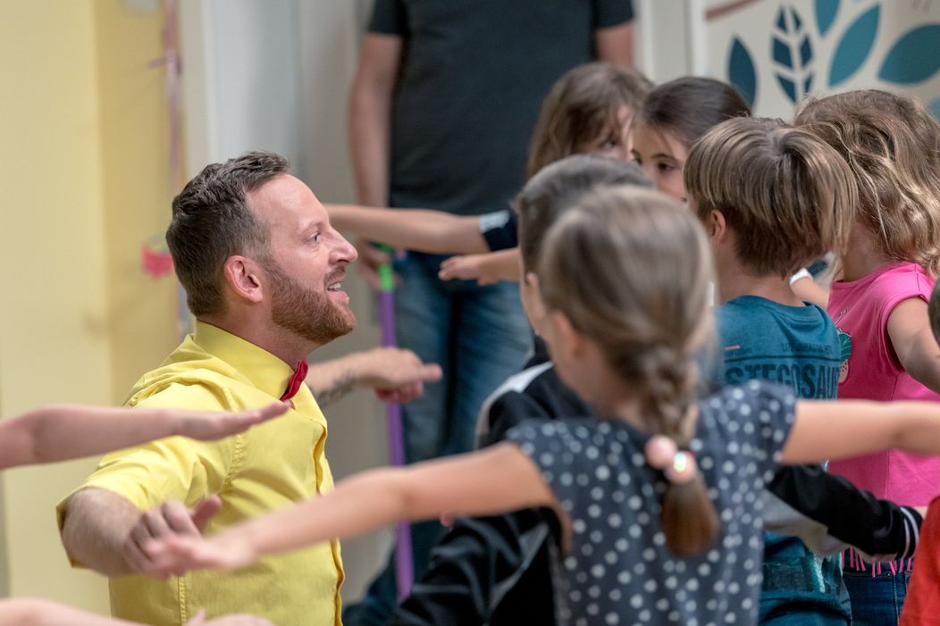 Miro Jaroš v Oteckoch rozprúdil zábavu.