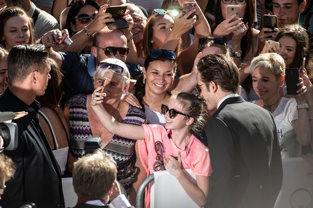 Robert Pattinson sa odfotil s fanúšikmi