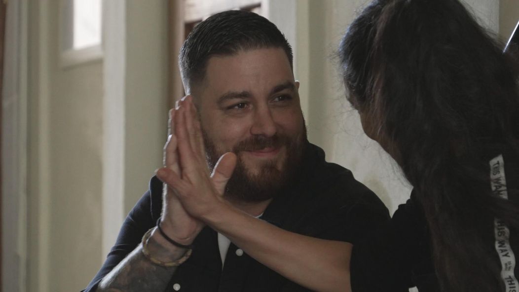 Martin Novák v reštaurácii Yalla Habibi v Banskej Bystrici