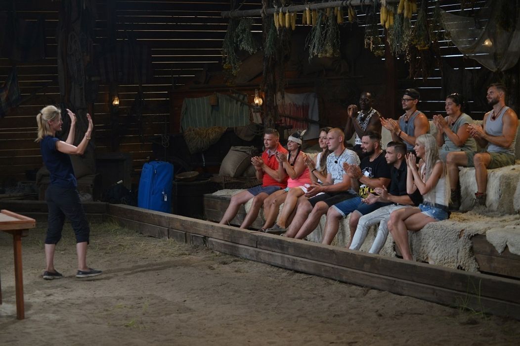 Silvia sa lúči s farmármi