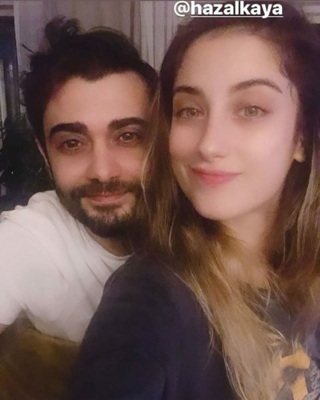 Hazal Kaya a Melih Selcuk