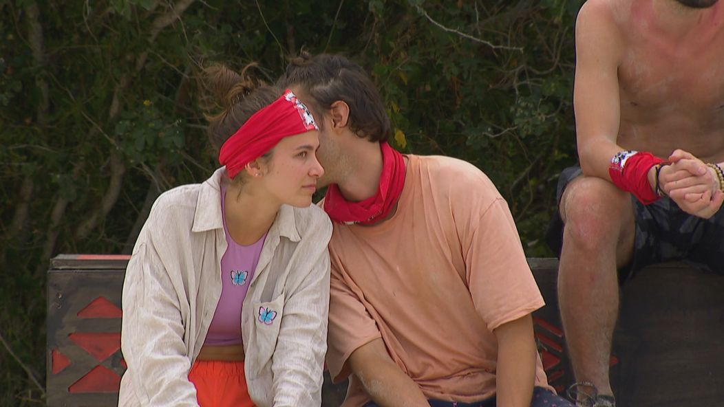 Už od príchodu sú na ostrove často spolu.