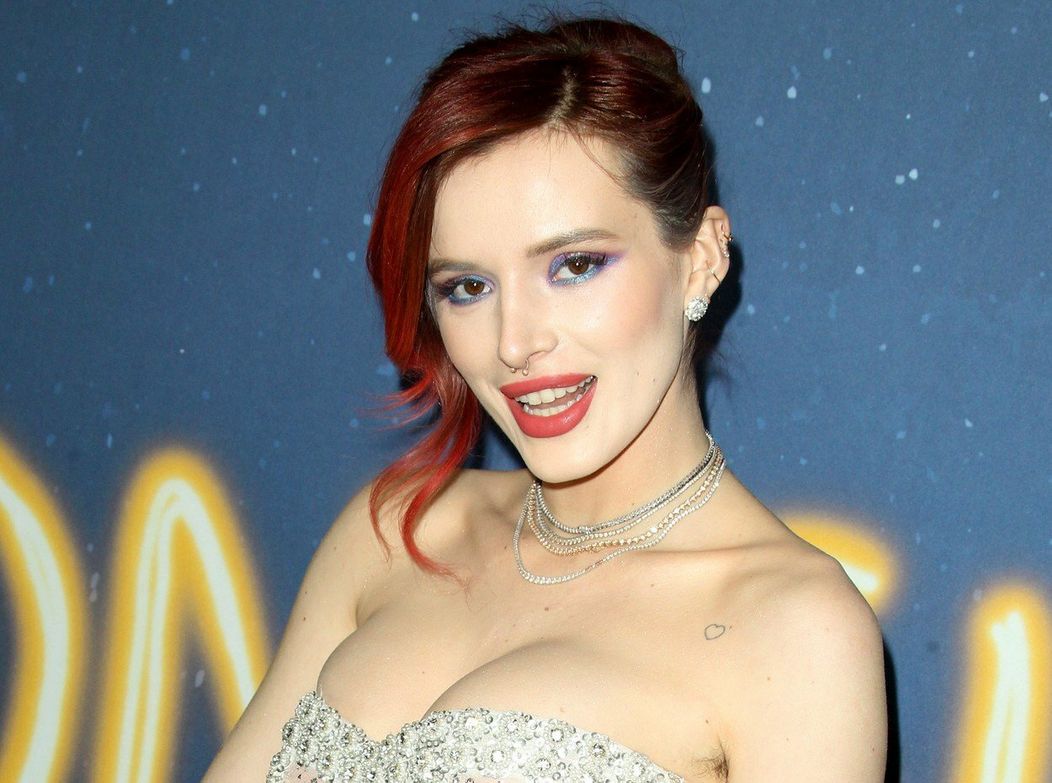 Bella Thorne 