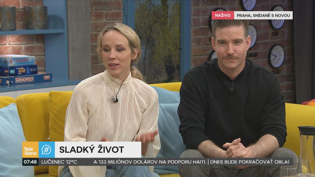 Vladimír Polívka a Petra Hřebíčková v Teleráne o komédii Sladký život