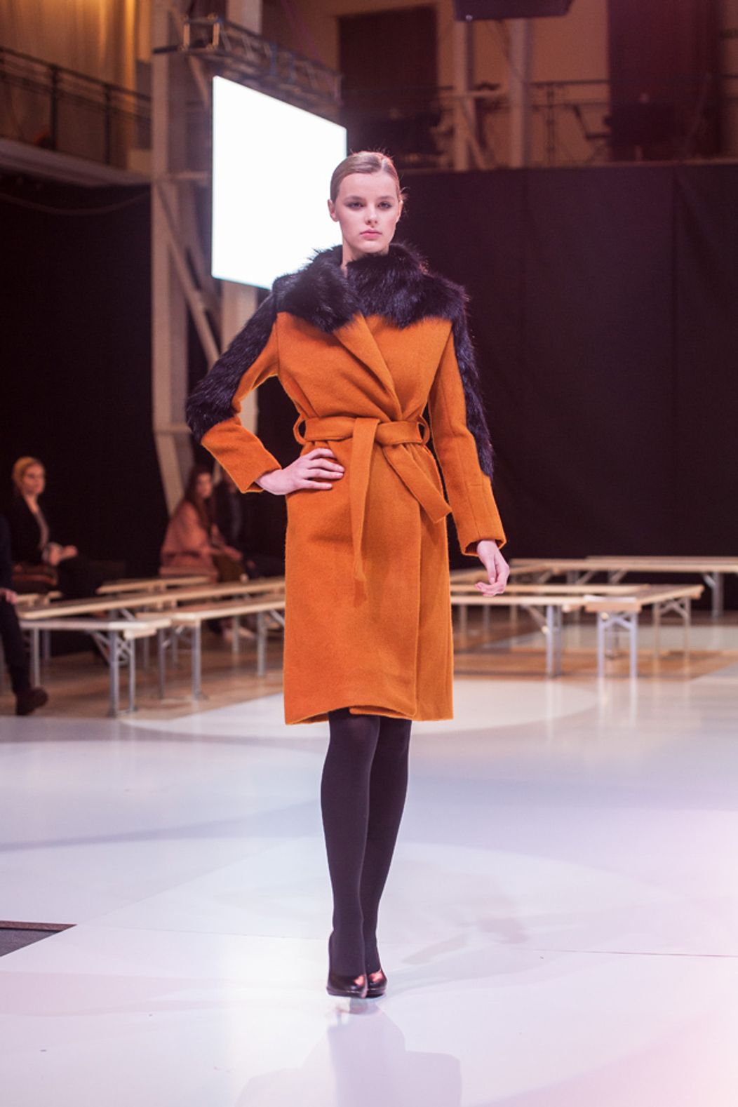 Fashion LIVE!: Ida Sandor