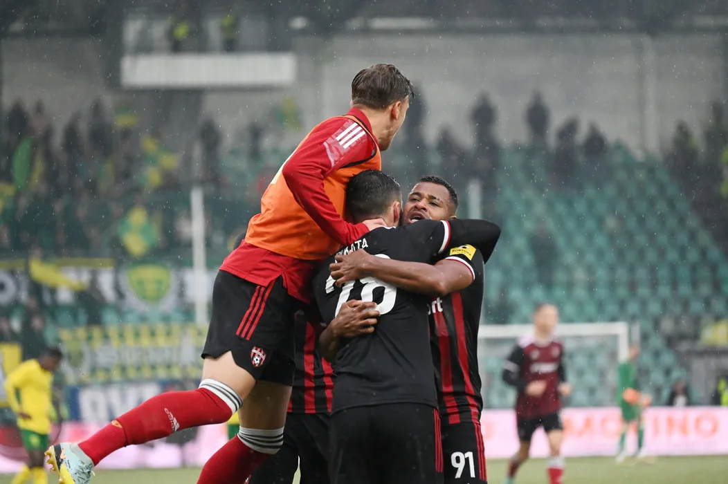 Do neba a do pekla: Spartak Trnava