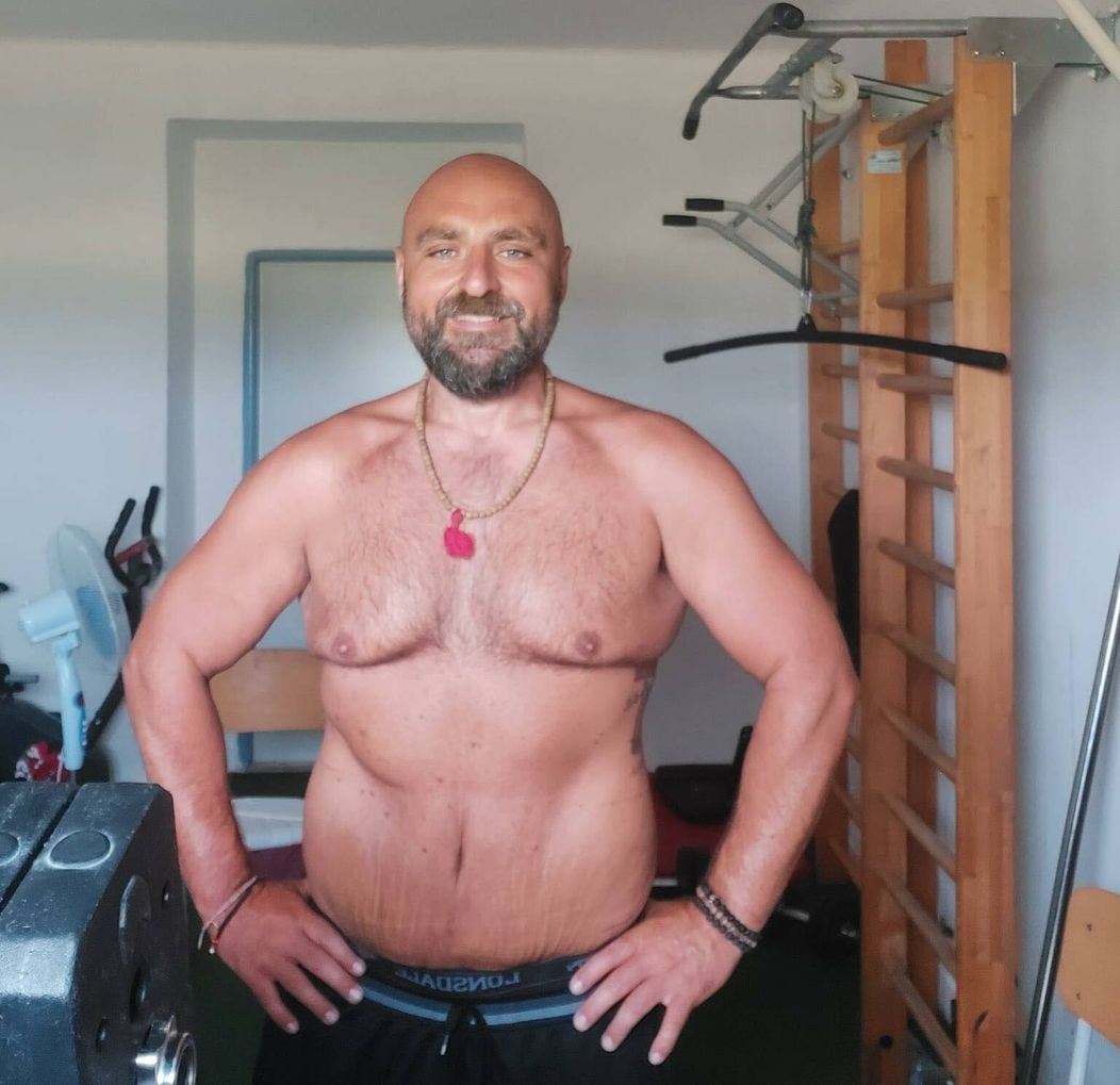 Ivan Lipkovics mal nadbytočnú kožu stále na bruchu