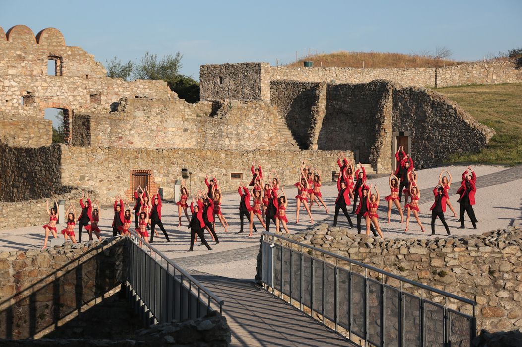 Nakrúcalo sa na Devíne