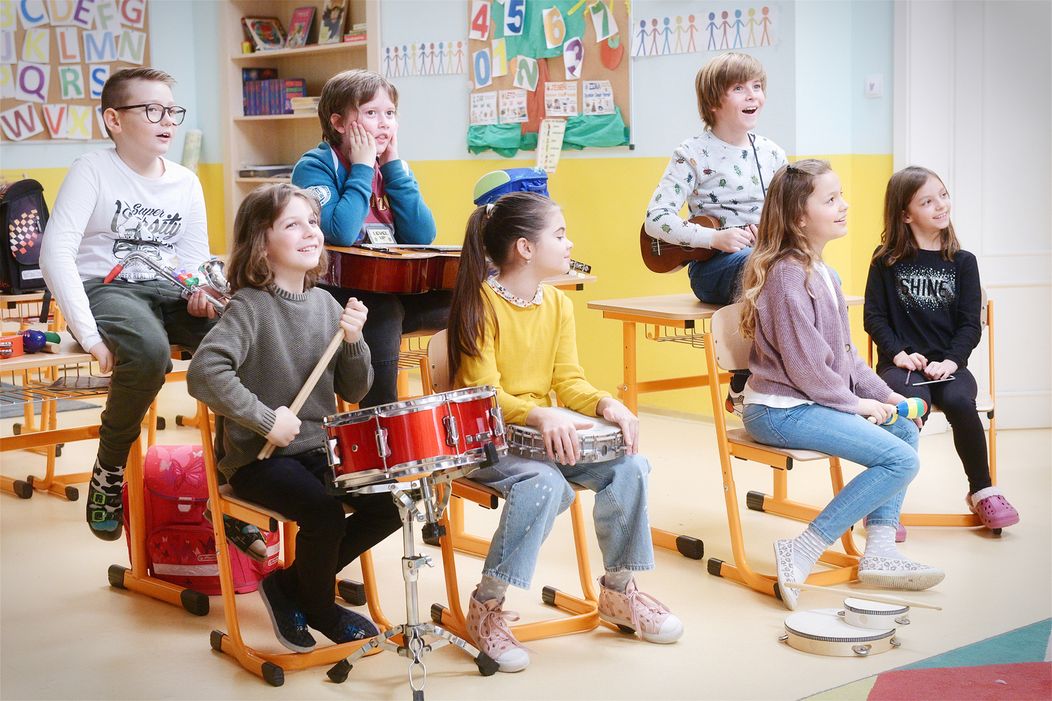 V Oteckoch účinkuje skupina Polemic.