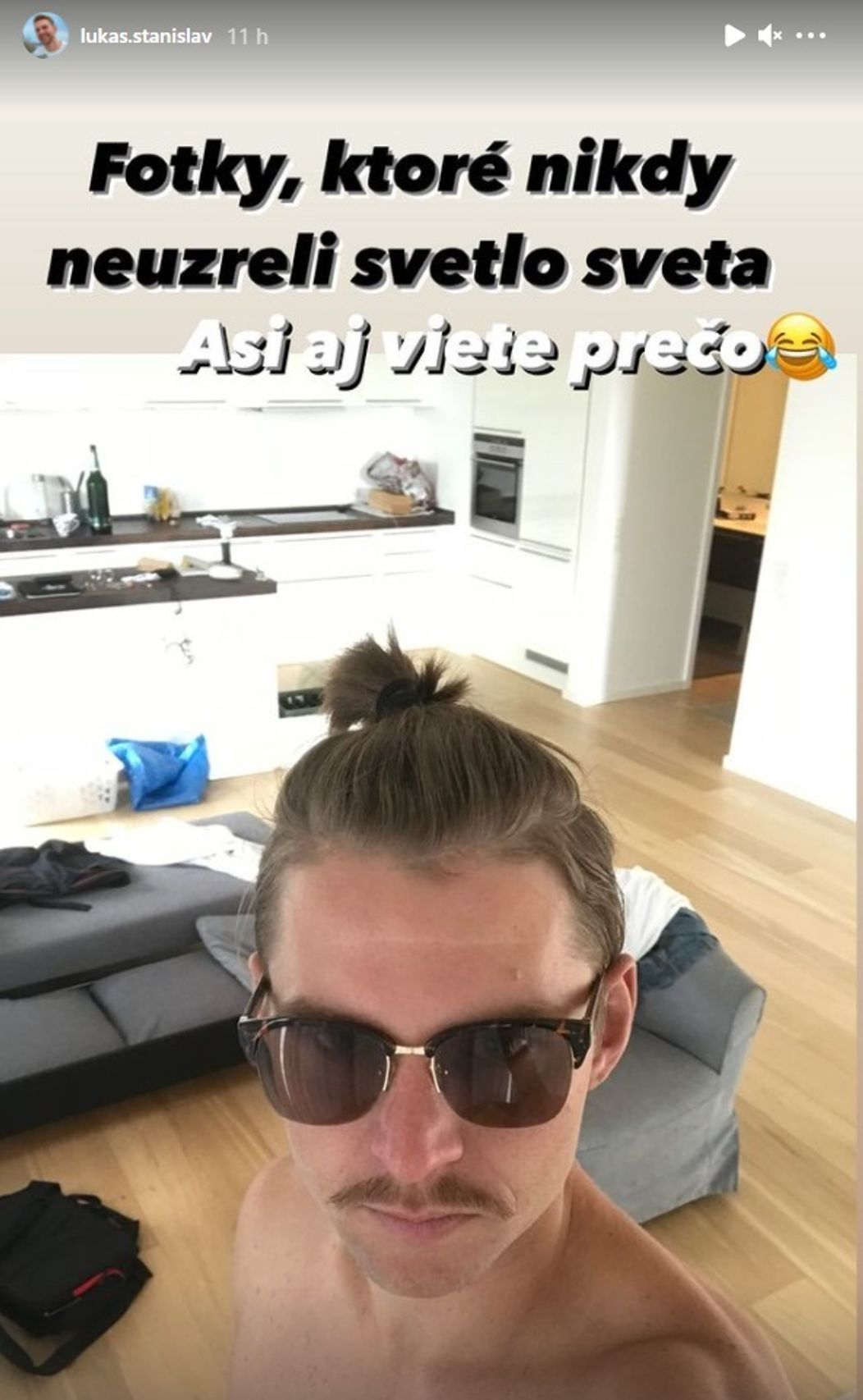 Lukáš s fúzmi, na tento imidž nie je zvlášť hrdý