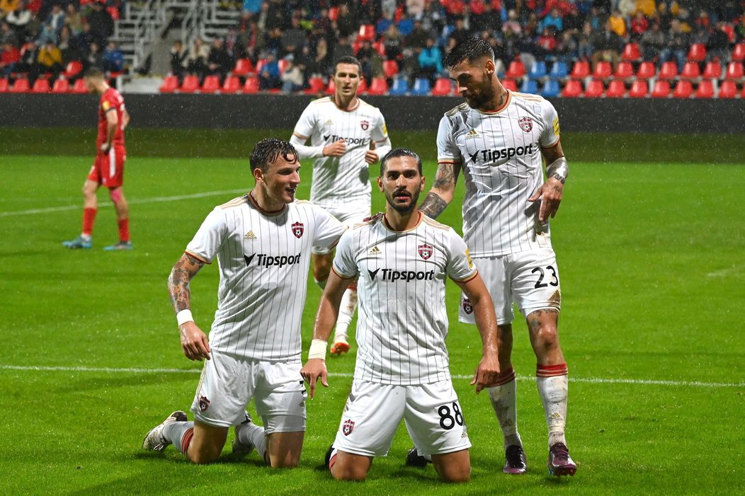 Do neba a do pekla: Spartak Trnava