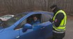 Cez víkend je v uliciach viac policajtov. Pozrite sa, ako prebiehajú posilnené kontroly opatrení