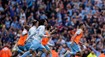 Manchester City otočil duel s Aston Villou a obhájil titul