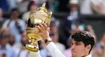 Španiel Carlos Alcaraz nedal šancu Djokovičovi a obhájil titul na Wimbledone