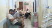 Pozitívnych na covid pribúda. Slováci stále čakajú na očkovanie proti novému variantu