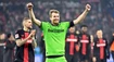 Narodil sa na Kramároch, je lepší ako Neuer. Kapitán kráľa Bundesligy i o tom, prečo nechytá za Slovensko (rozhovor)