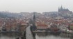 Česká vláda prijala ďalšie opatrenia: Okrem iných aj zákaz pitia alkoholu