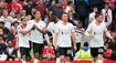 Liverpool v šlágri jednoznačne zdolal Manchester United  a stále neinkasoval. Chelsea opäť prišla o body