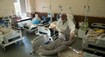 V Česku za týždeň pribudlo až 1000 hospitalizovaných na covid