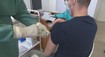 Máte po očkovaní zdravotné komplikácie a chcete odškodné? Vymôcť si ho však nie je jednoduché