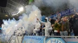 Fanúšikovia Slovana s dymovnicami v zápase 7. kola skupiny o titul futbalovej Fortuna ligy proti Trnave.