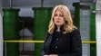 Prezidentka SR Zuzana Čaputová počas návštevy pracovníkov vodárenskej čerpacej stanice na ostrove Sihoť.