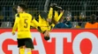 Pierre-Emerick Aubameyang z Dortmundu oslavuje hetrik v odvete osemfinále LM proti Benfice.