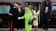 Meghan Markle robila spoločnosť kráľovnej Alžbete II. na oficiálnom otvorení nového mostu.