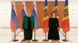 Moldavská prezidentka Maia Sanduová so slovenskou prezidentkou Zuzanou Čaputovou.