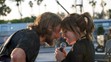 Bradley Cooper a Lady Gaga vo filme A Star Is Born