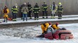 V Kansas City skončil vodič v ľadovej rieke.