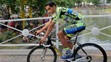 Líder tímu Tinkof-Saxo - Alberto Contador na predstavovaní pred TdF v Utrechte.