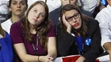 Sklamané tváre v tábore demokratov v New Yorku.