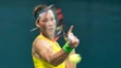 Samantha Stosurová počas fedcupového zápasu proti Jane Čevelovej.