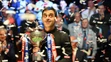 Angličan Ronnie O'Sullivan získal siedmy titul majstra sveta v snookri a vyrovnal tak rekord modernej éry v podaní Škóta Stephena Hendryho.