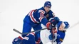 Sprava kapitán Slovenska Samuel Kňažko a Američan Tyler Kleven na MS juniorov 2022.