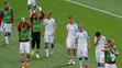 Sklamaní českí reprezentanti po prehre 0:1 so Španielskom na ME vo Francúzsku.