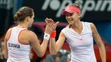 Daniela Hantuchová a Jana Čepelová počas rozhodujúcej štvorhry. 