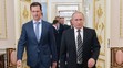 Na archívnej snímke z roku 2017 Sýrsky prezident Bašár Asad s ruským náprotivkom Vladimirom Putinom počas návštevy Kremľa.