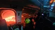 Pohľad na besniacu sopku z vrtuľníka Islandskej civilnej stráže.