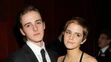 Emma Watson sa svojím mladším bratom Alexom.