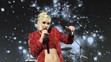 Na snímke z 2. decembra 2012 Gwen Stefani zo skupiny No Doubt koncertu v Los Angeles. s