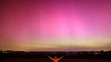 Polárna žiara i takzvaný aurorálny anjel nad obcou Záhořice.