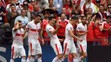 Švajčiar Fabian Schär (uprostred) sa teší z gólu počas zápasu medzi Albánskom a Švajčiarskom na ME vo futbale.